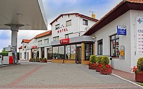 Motel Duet